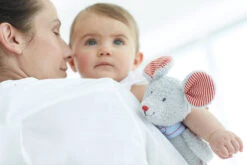 Maus Robin Spieluhr -Kinder Erwachsene Produkte Geschäft kathe kruse maus robin spieluhr 1