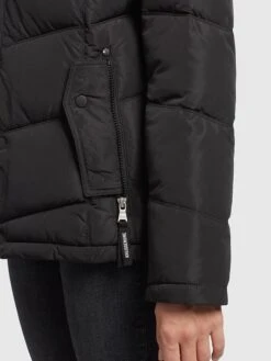 Khujo Winterjacke "Winsen 6" In Schwarz -Kinder Erwachsene Produkte Geschäft khujo winterjacke winsen 6 in schwarz 8