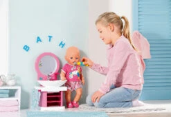 BABY Born® Bad Zahnpflege-Set Mit Waschtisch 7 BABY Born® Bad Zahnpflege-Set Mit Waschtisch -Kinder Erwachsene Produkte Geschäft zapf baby born r bad zahnpflege set mit waschtisch 5